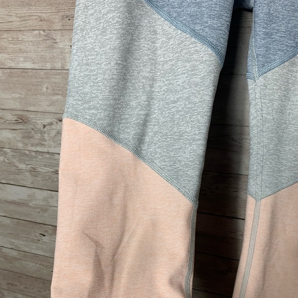 Outdoor Voices | Leggings - Picture 2 of 8